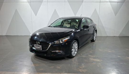 Mazda • Mazda 3
