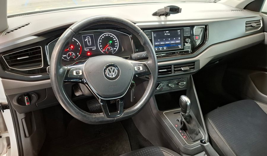 Volkswagen Virtus 1.6 MSI COMFORTLINE AUTO Sedan 2018