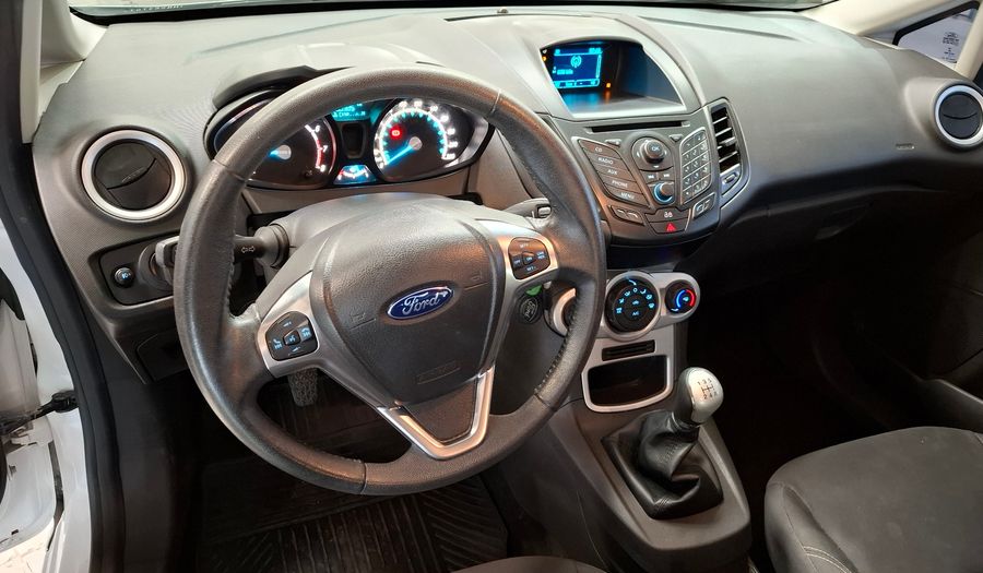 Ford Fiesta Kinetic Design 1.6 SE Hatchback 2017