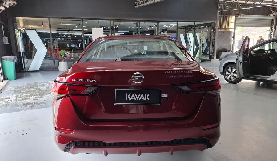 Nissan Sentra 2.0 ADVANCE CVT Sedan 2021