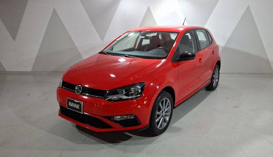 Volkswagen • Polo