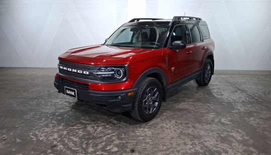 2021 • 44,725 km • Automático