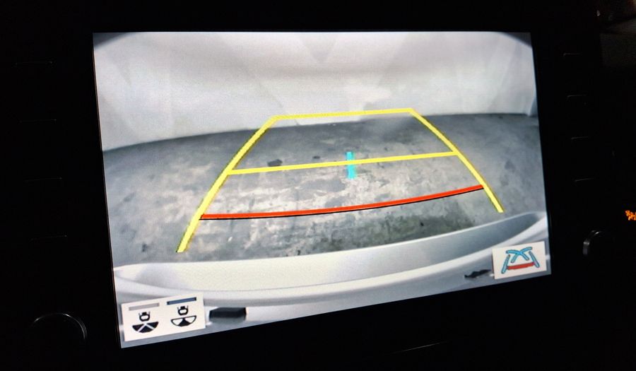 Toyota Camry 2.5 HEV XLE AUTO Sedan 2022