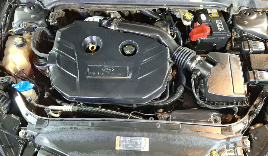 Ford Fusion 2.0 GTDI SE LUXURY AT Sedan 2016