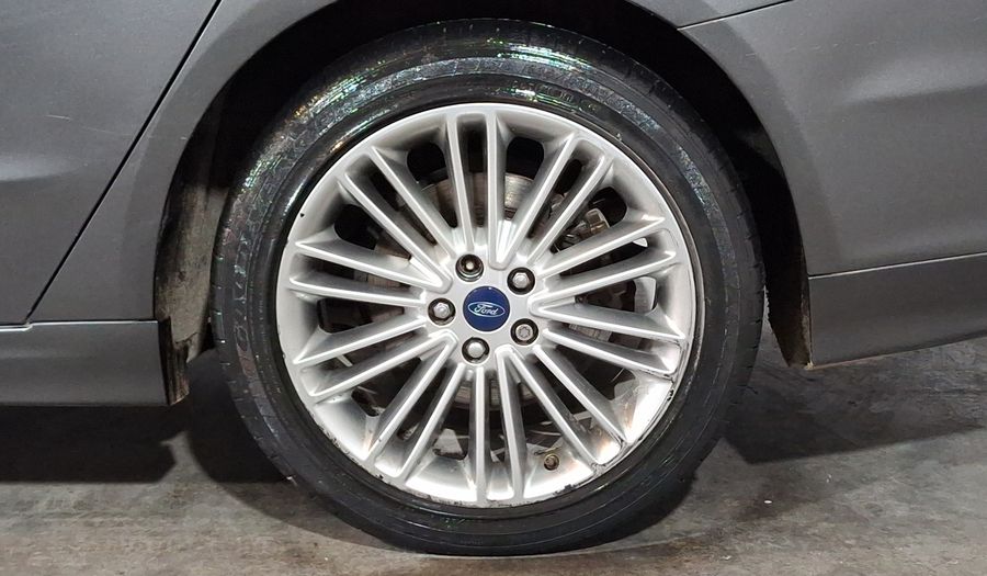 Ford Fusion 2.0 GTDI SE LUXURY AT Sedan 2016