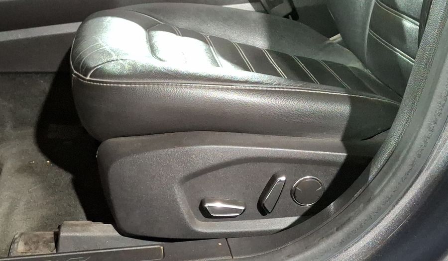 Ford Fusion 2.0 GTDI SE LUXURY AT Sedan 2016