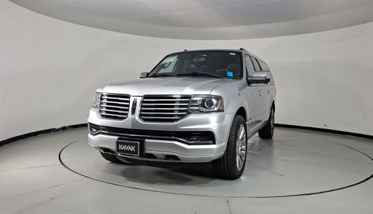 Lincoln • Navigator