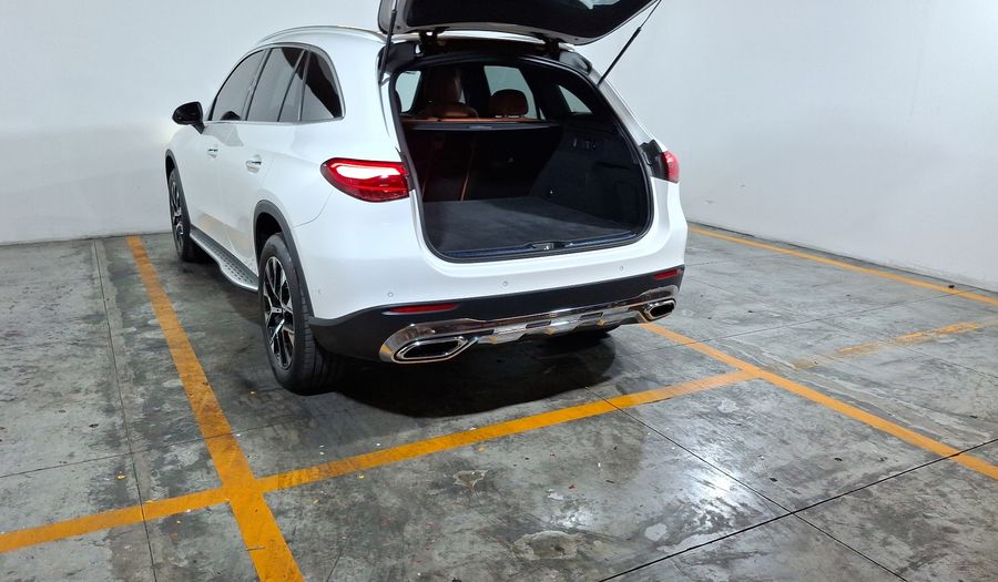 Mercedes Benz Clase Glc 2.0 300 AUTO 4MATIC Suv 2023