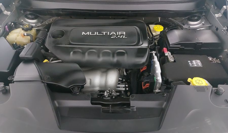 Jeep Cherokee 2.4 LATITUDE Suv 2015