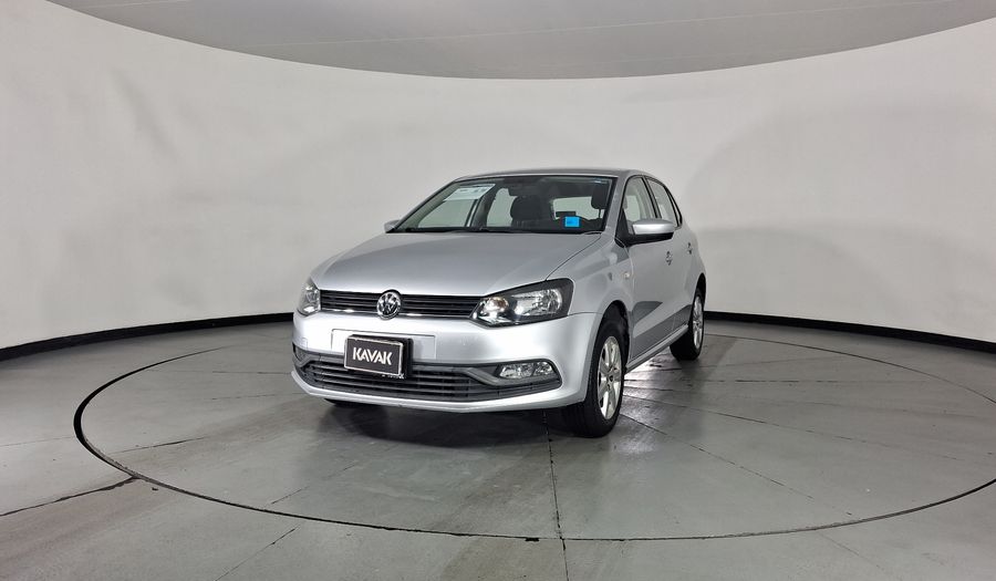 Volkswagen Polo 1.6 MT Hatchback 2015