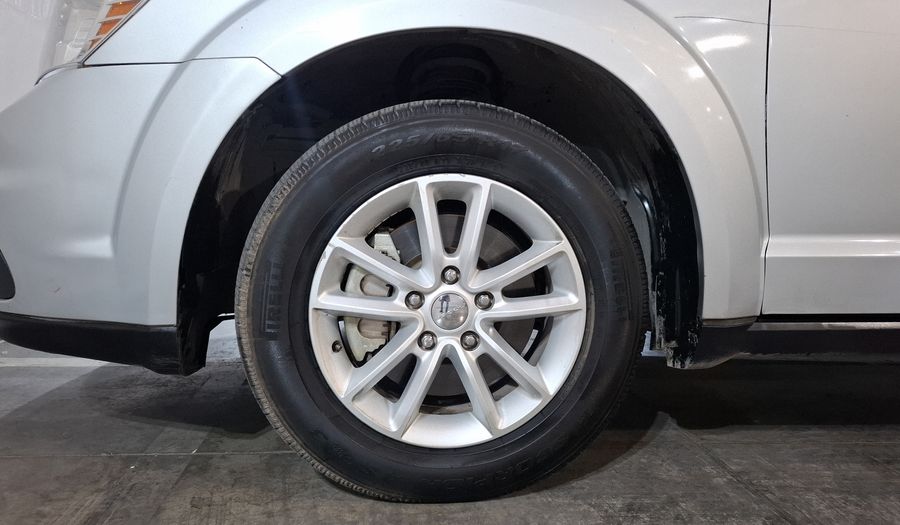 Dodge Journey 2.4 SXT+ 5 PASAJEROS Suv 2014