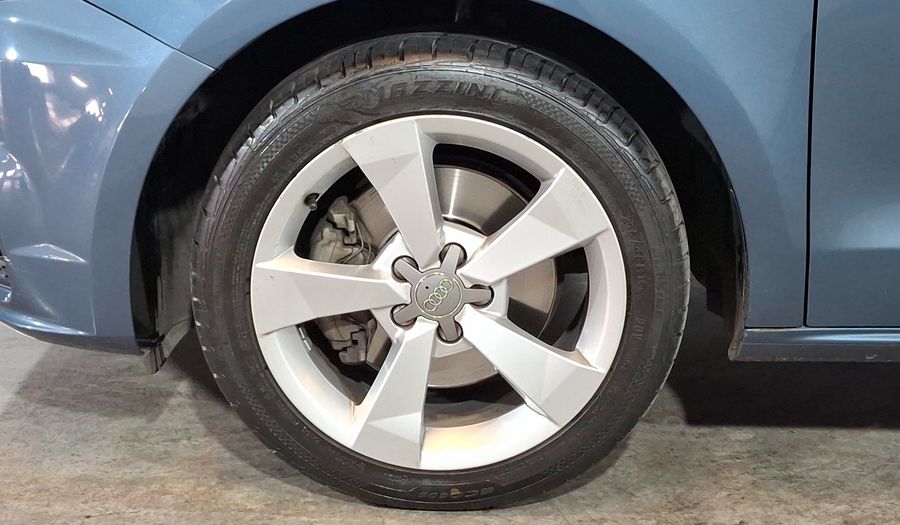 Audi A1 1.4 TFSI EGO S TRONIC Hatchback 2016