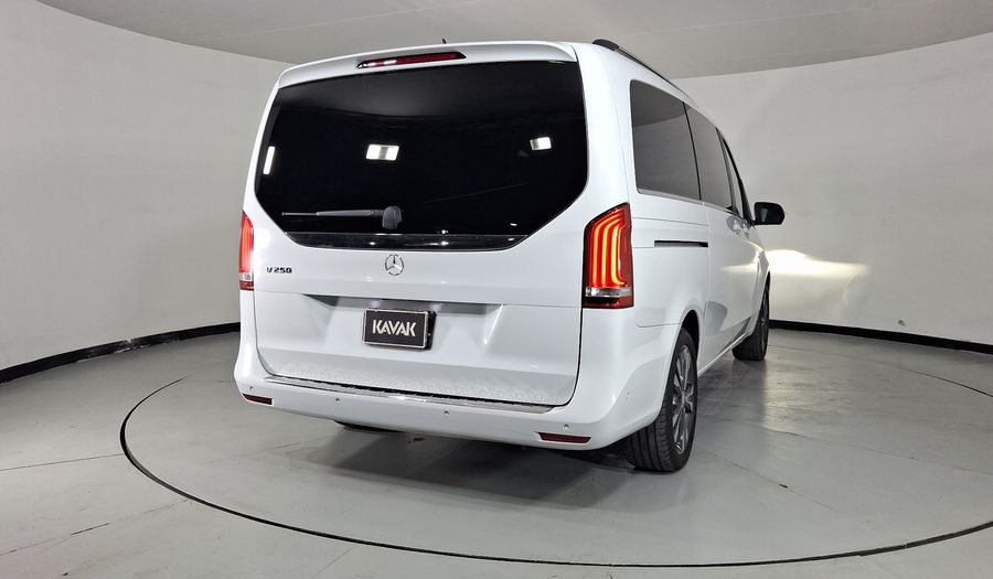 Mercedes Benz Clase V 2.1 250 AVANTGARDE 7 ASIENTOS AUTO Minivan 2018