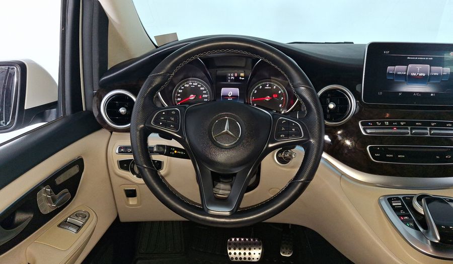 Mercedes Benz Clase V 2.1 250 AVANTGARDE 7 ASIENTOS AUTO Minivan 2018