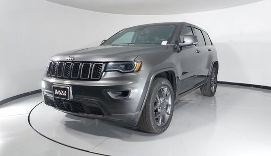 2021 • 62,000 km • Automático