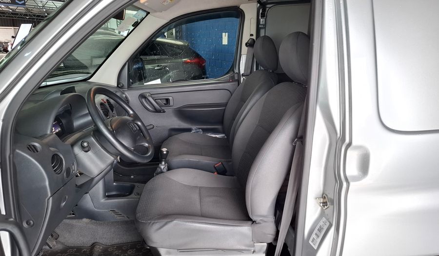 Peugeot Partner 1.6 HDI 92 FURGON CONFORT Van 2023