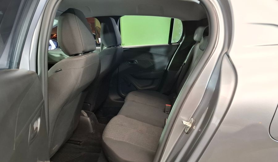 Peugeot 208 1.2L LIKE Hatchback 2022