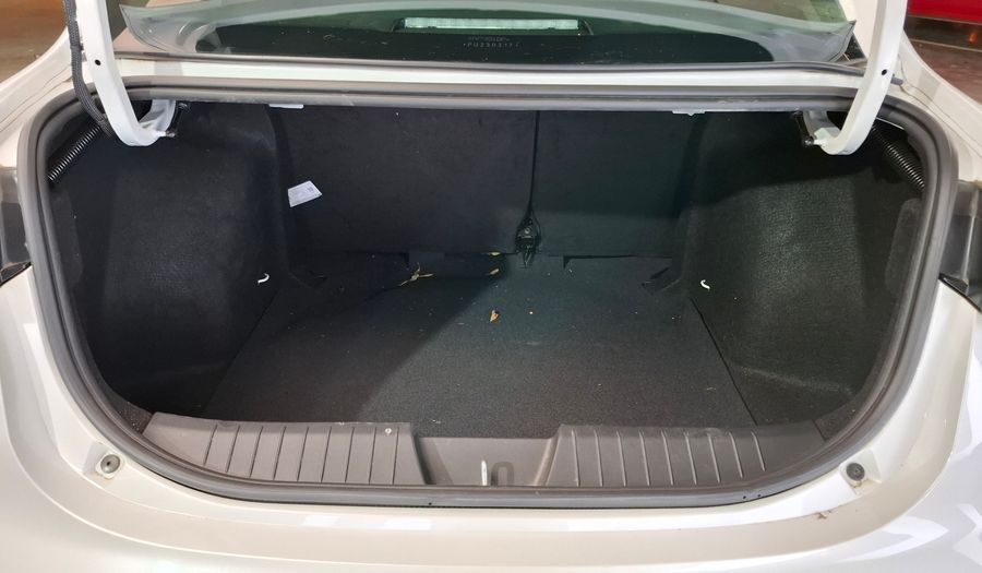 Fiat Cronos 1.8 PRECISION AUTO Sedan 2022