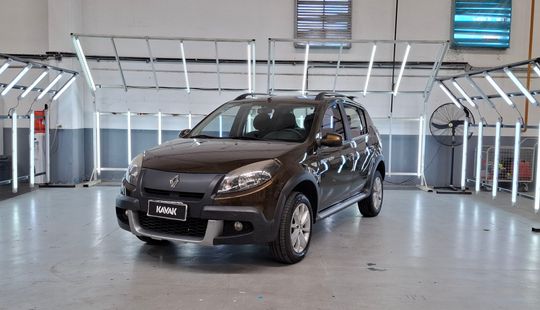 Renault • Sandero Stepway