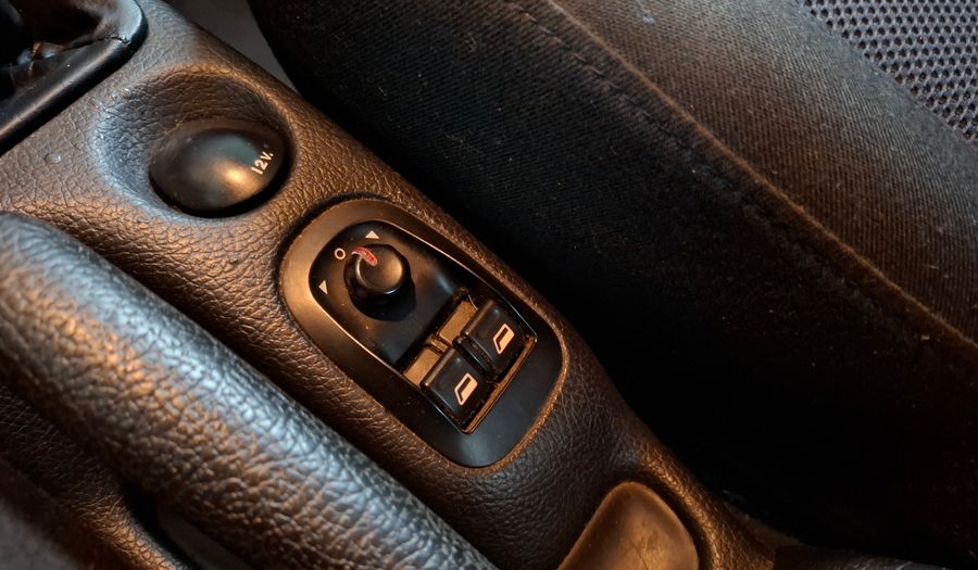 Peugeot 206 XT 1.6 Hatchback 2008