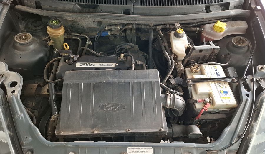 Ford Ka 1.6 TOP PULSE Hatchback 2012