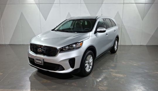 Kia • Sorento