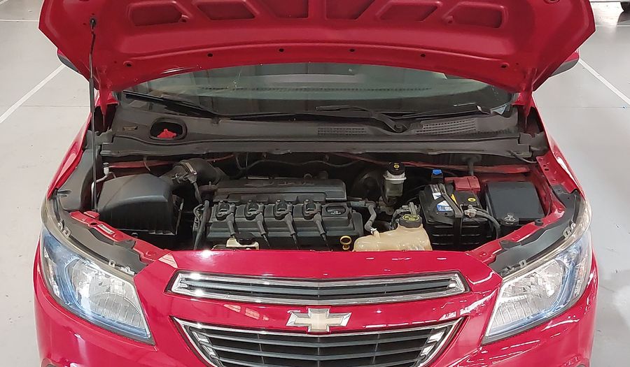 Chevrolet Onix MPFI LT Hatchback 2015