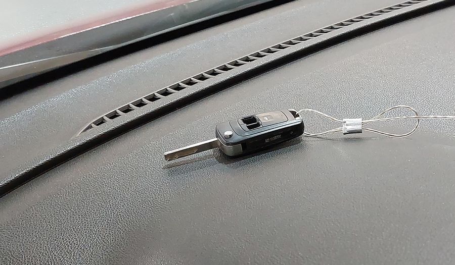 Chevrolet Onix MPFI LT Hatchback 2015