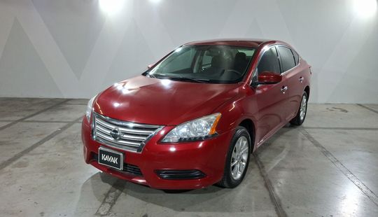 Nissan • Sentra