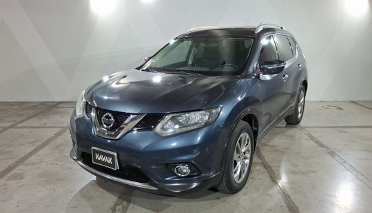 Nissan • X-Trail