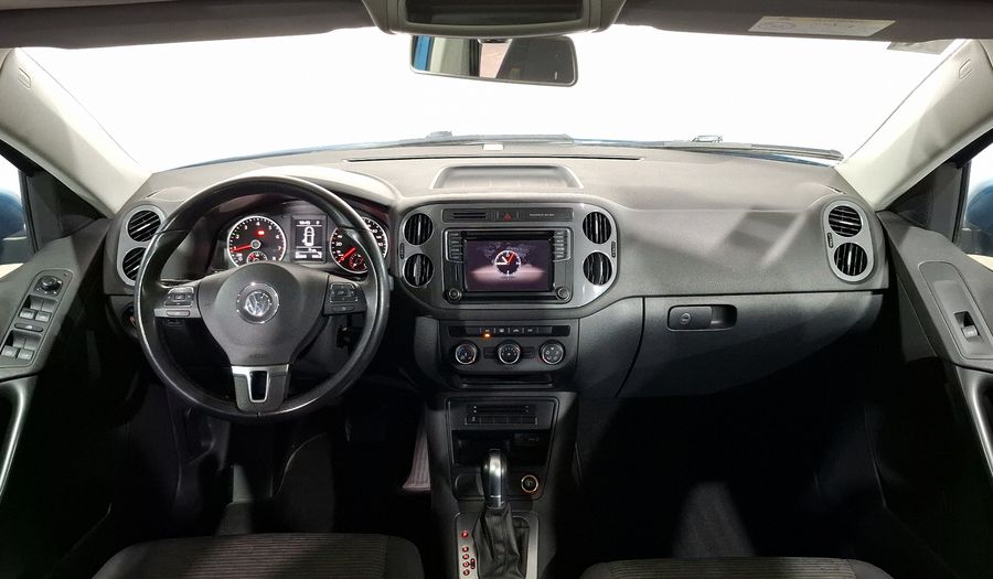 Volkswagen Tiguan 2.0 PAQUETE SPORT & STYLE Suv 2017