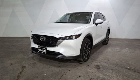 2023 • 18,535 km • Automático