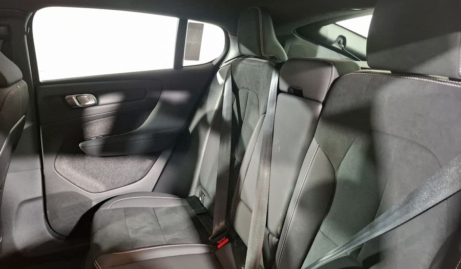 Volvo C40 BEV 69KWH RECHARGE PLUS AUTO Suv 2024