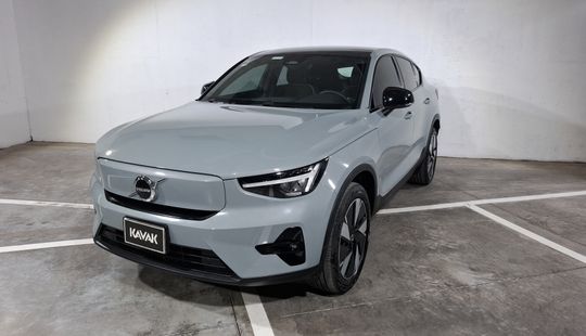Volvo • C40