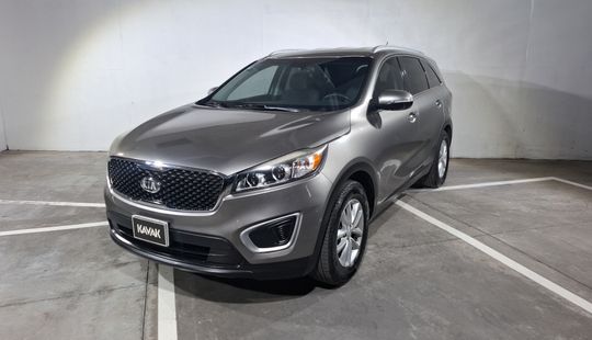 Kia • Sorento