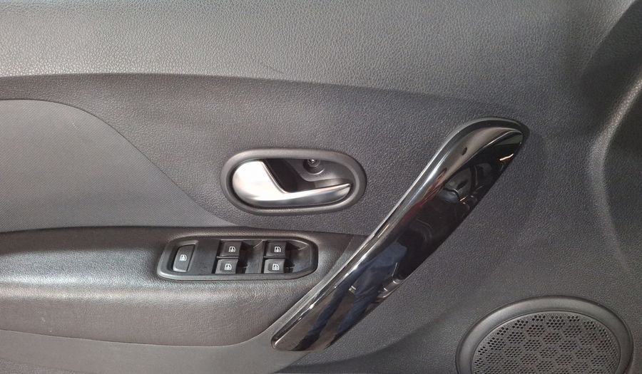 Renault Stepway 1.6 ZEN MT Hatchback 2021