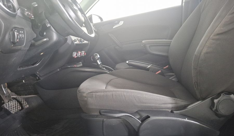 Audi A1 1.4 TFSI COOL S TRONIC Hatchback 2016