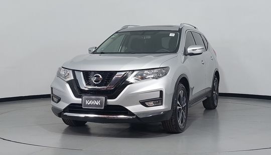 Nissan • X-Trail