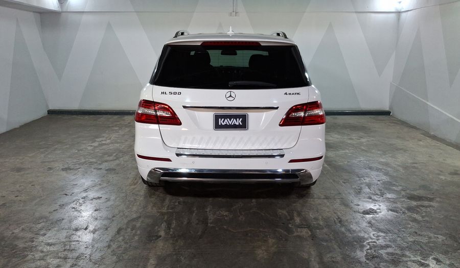 Mercedes Benz Clase M 4.7 ML 500 CGI BITURBO 4WD AT Suv 2015