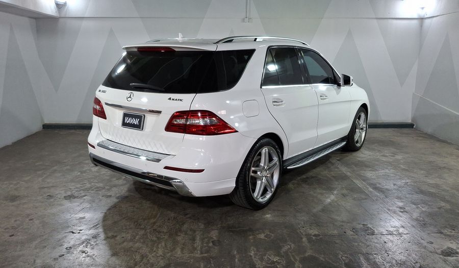 Mercedes Benz Clase M 4.7 ML 500 CGI BITURBO 4WD AT Suv 2015