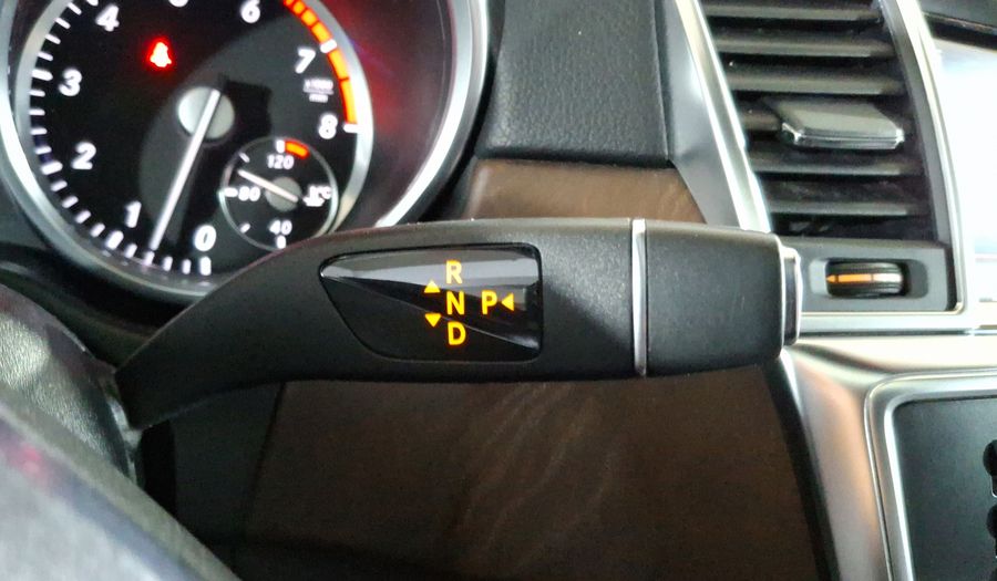 Mercedes Benz Clase M 4.7 ML 500 CGI BITURBO 4WD AT Suv 2015