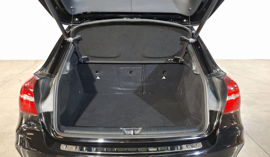 Mercedes Benz Clase Gla 2.0 GLA 250 SPORT DCT Suv 2019