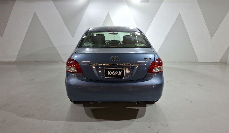 Toyota Yaris 1.5 SEDAN PREMIUM AT Sedan 2016