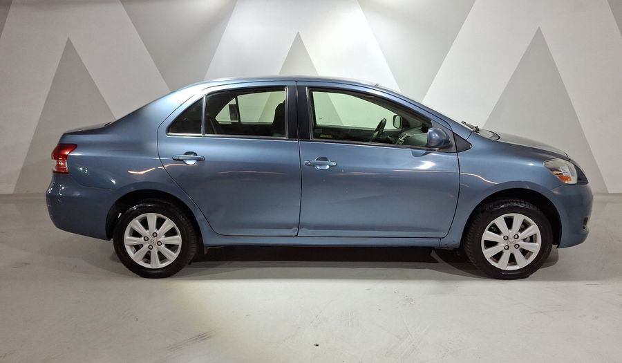Toyota Yaris 1.5 SEDAN PREMIUM AT Sedan 2016