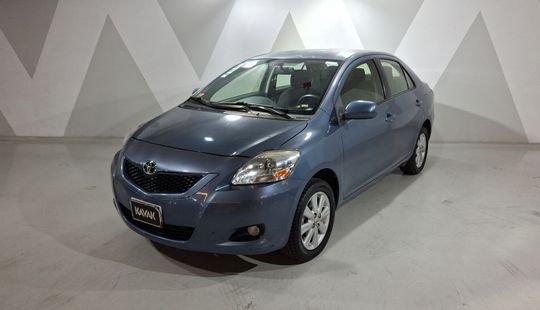 2016 • 73,741 km • Automático