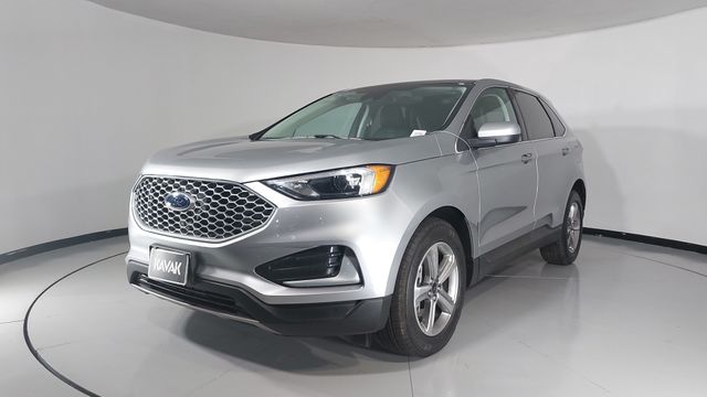 Ford • Edge