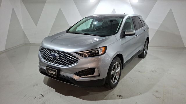 Ford • Edge