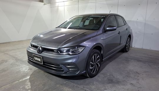 Volkswagen • Polo