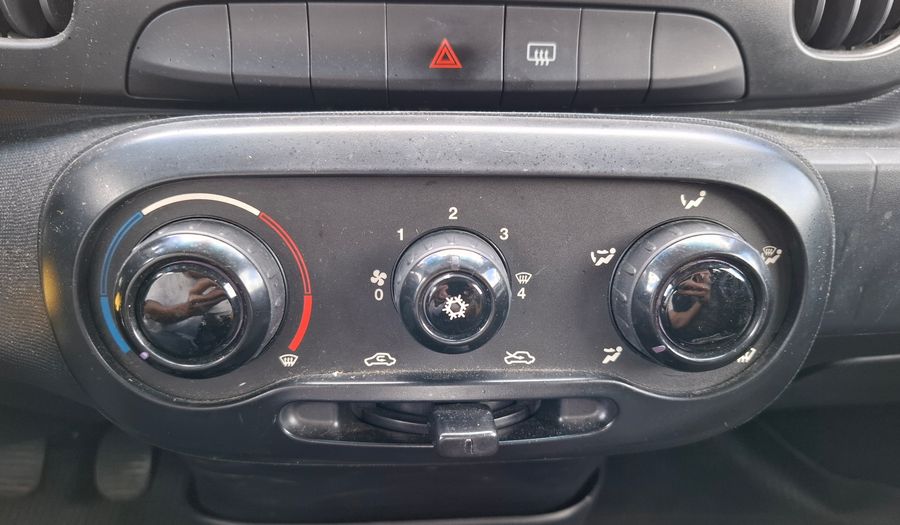 Fiat Mobi 1.0 EASY Hatchback 2017