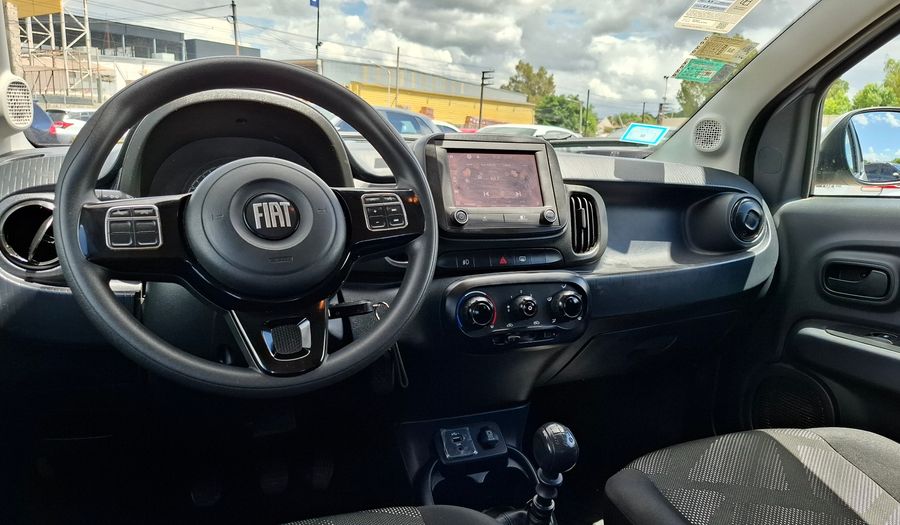 Fiat Mobi 1.0 LIKE Hatchback 2022